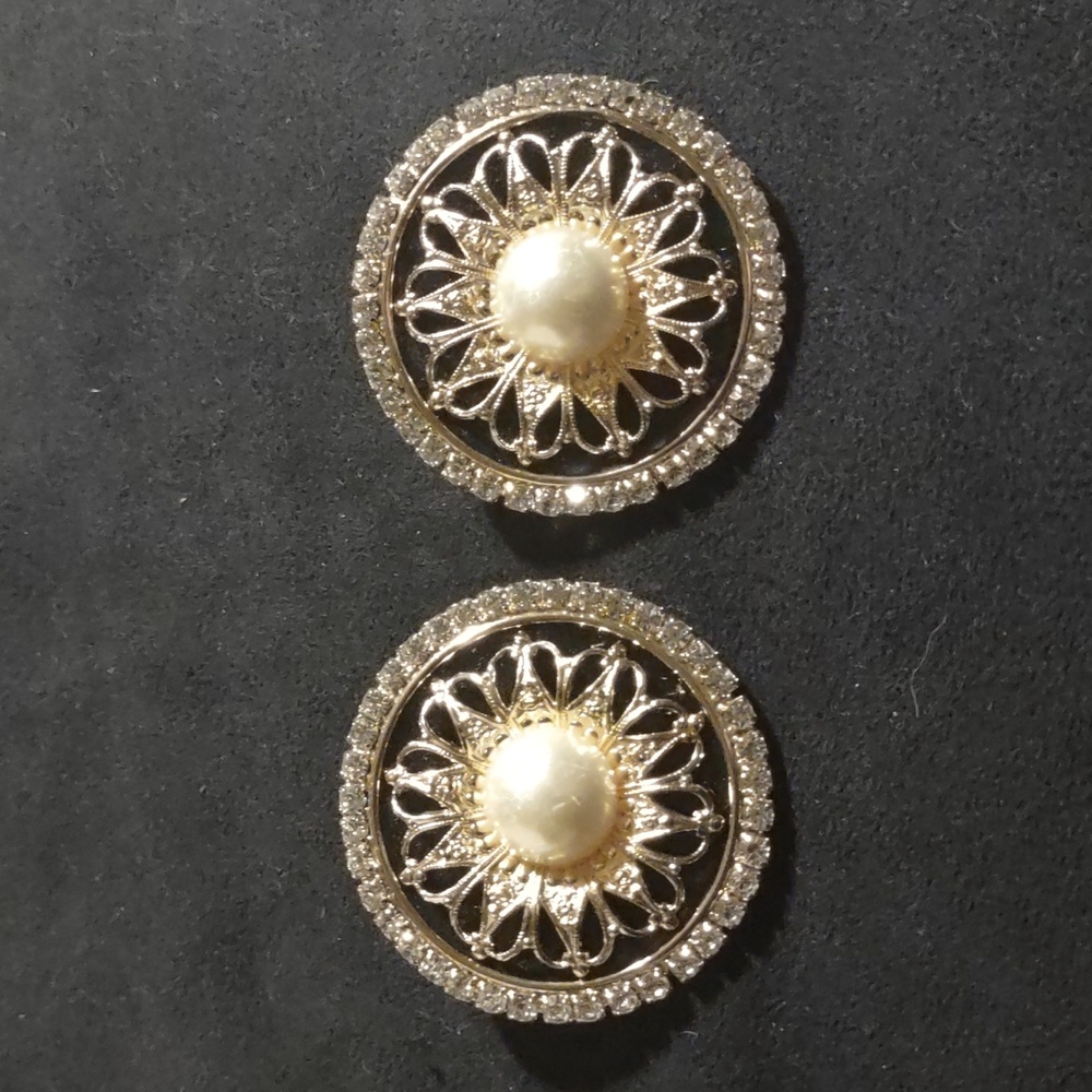 Large Gold Tone Shield Clip On Faux Pearl Earrings